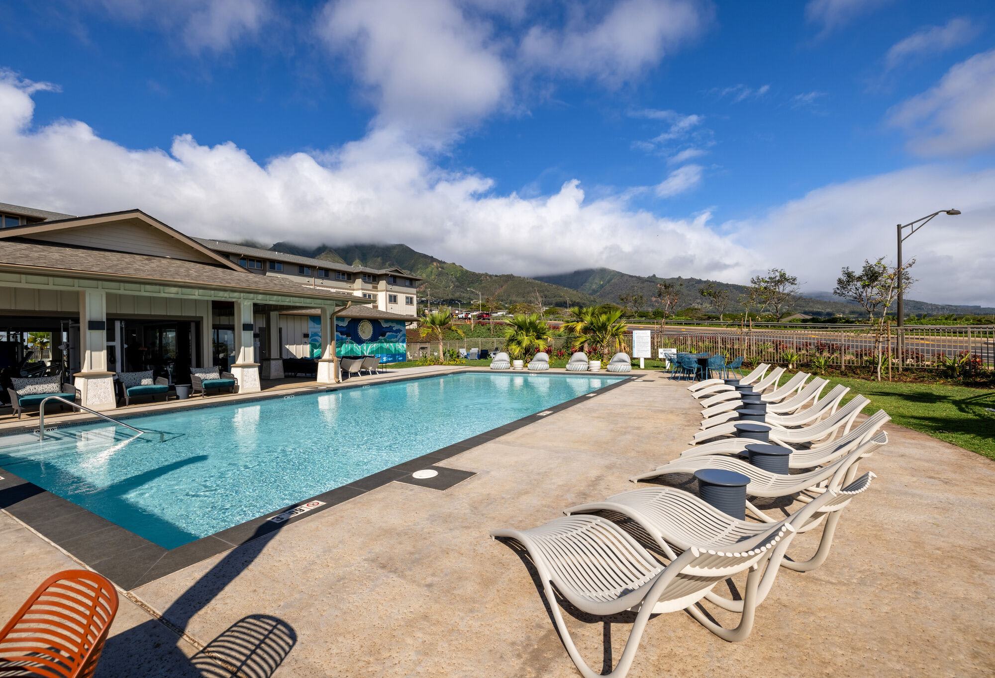 Kaulana Mahina – photo 1