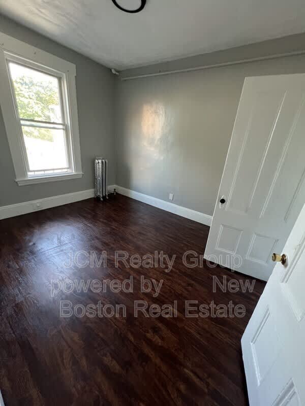 64 Hollis Street – photo 4