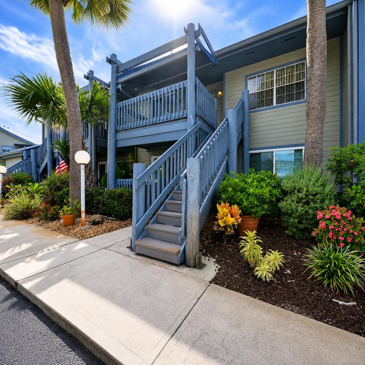 1431 NE 14th Court – photo 1