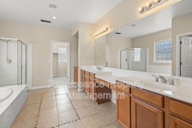 4204 Reunion Court – photo 4