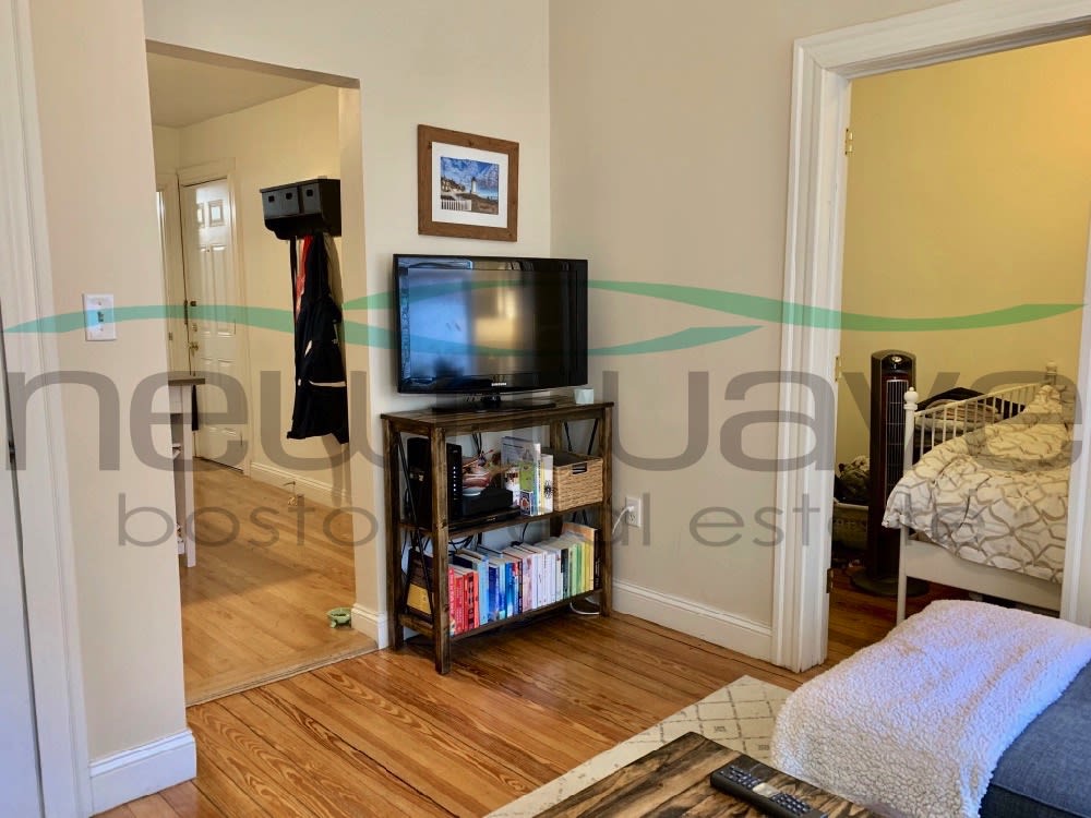 44 Joy St – photo 2