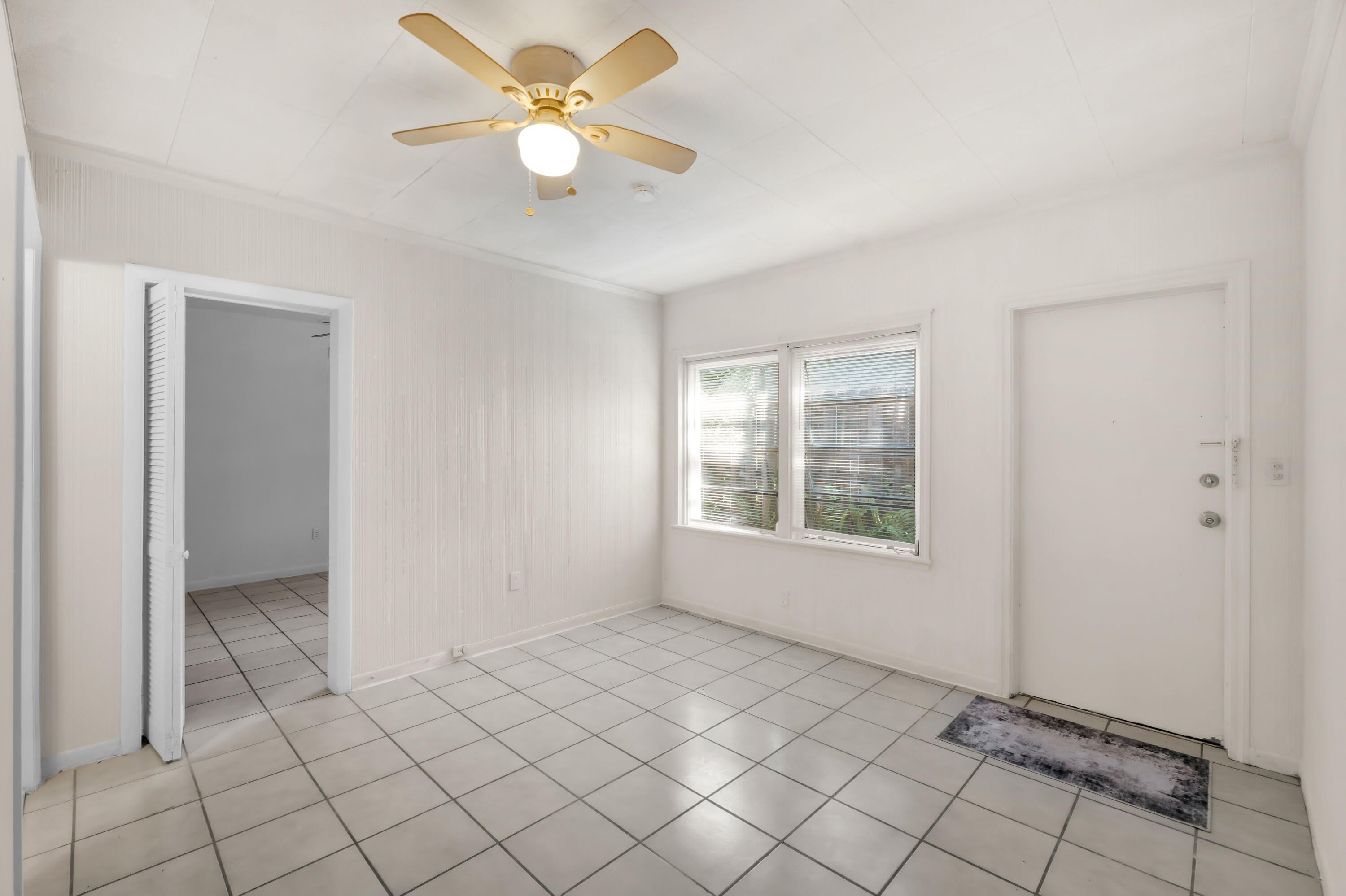 1217 SE 1st Street – photo 5