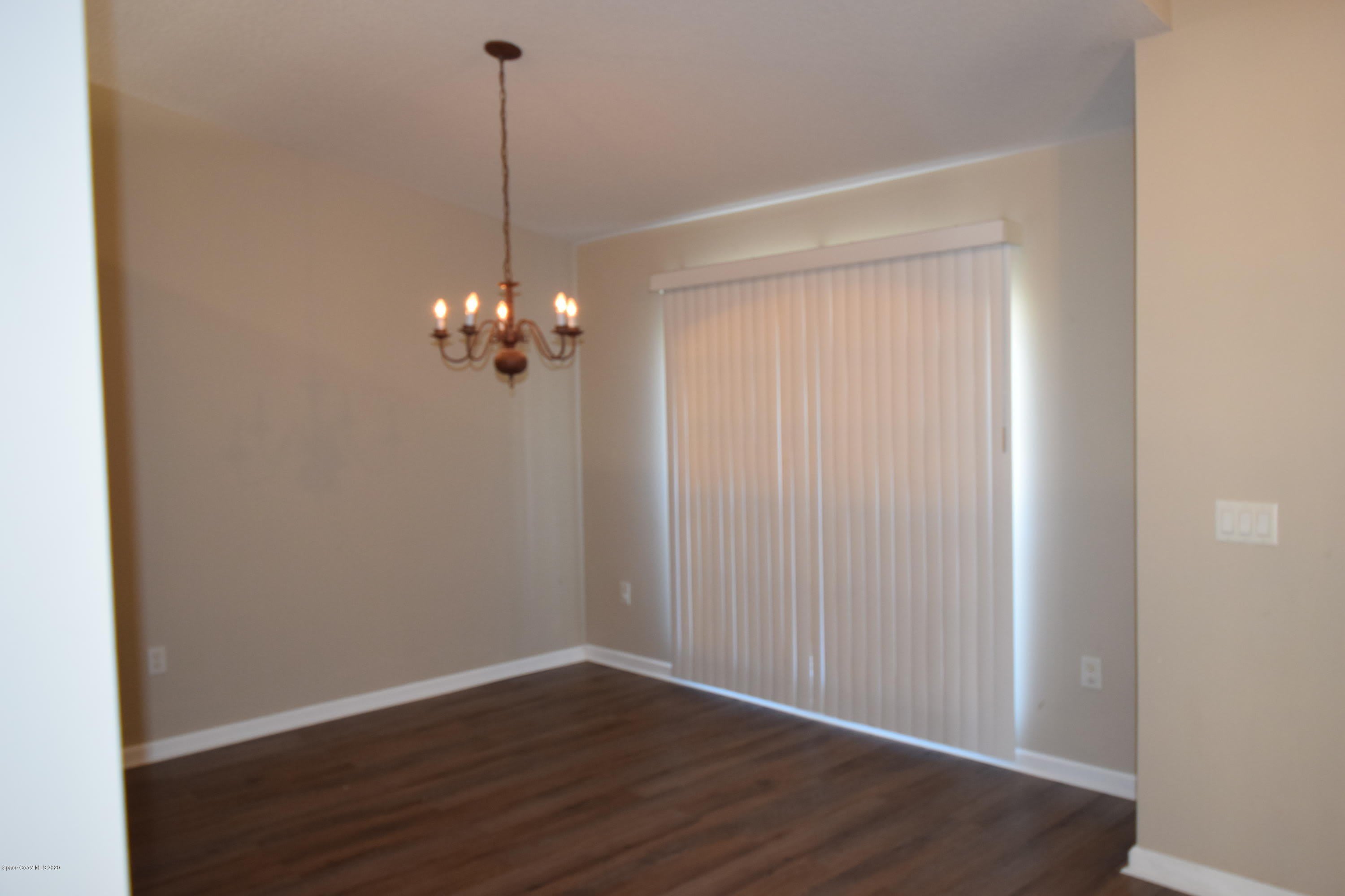 458 Fitzsimmons Street SW – photo 4