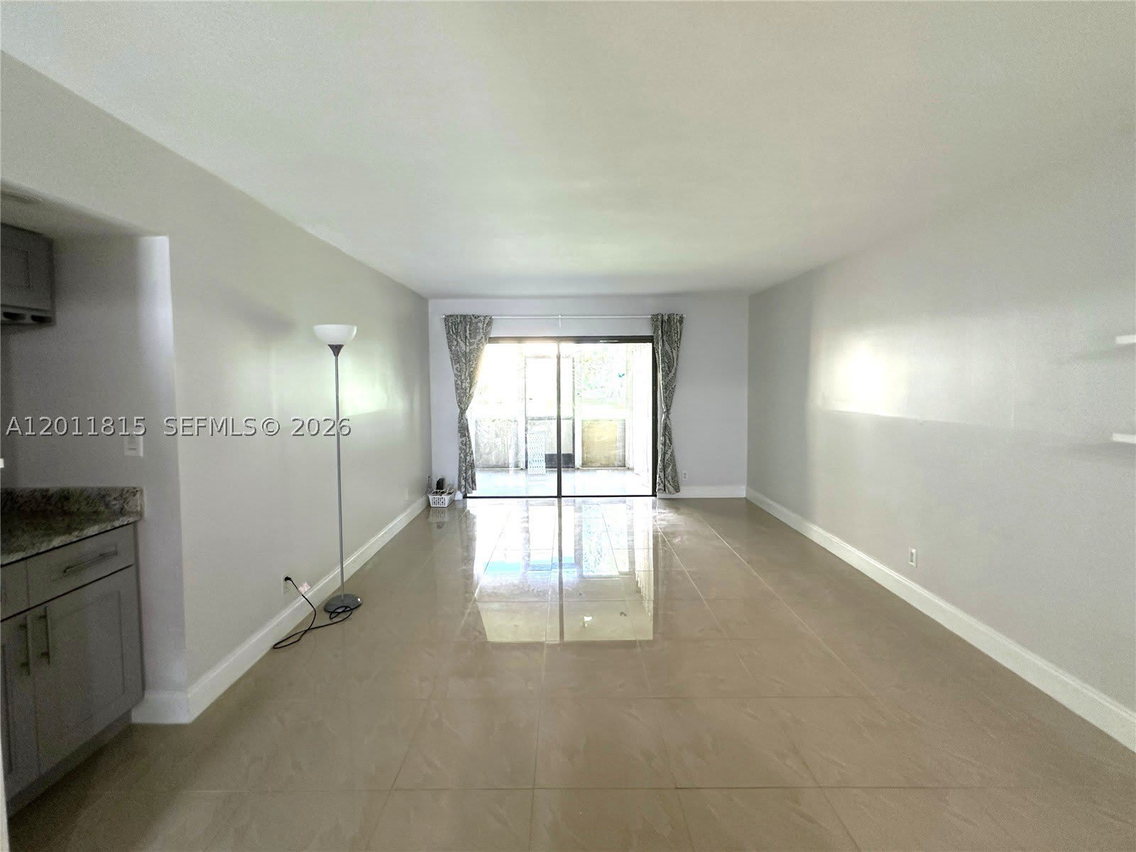 9370 SW 8th St – photo 1
