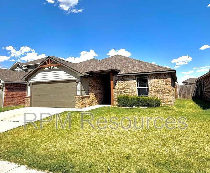 1609 Burgundy Dr – photo 2