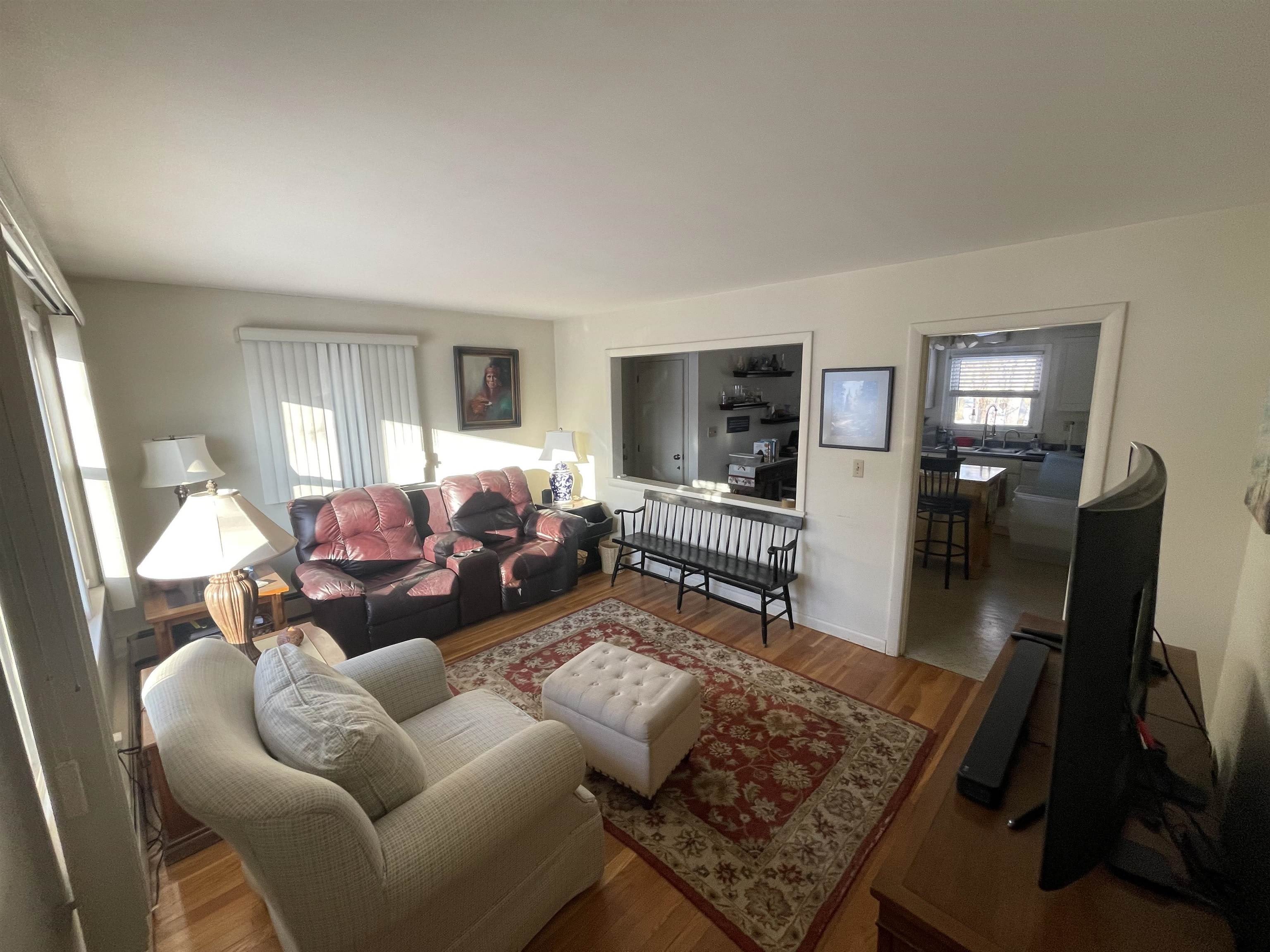 142 Constant Street – photo 3