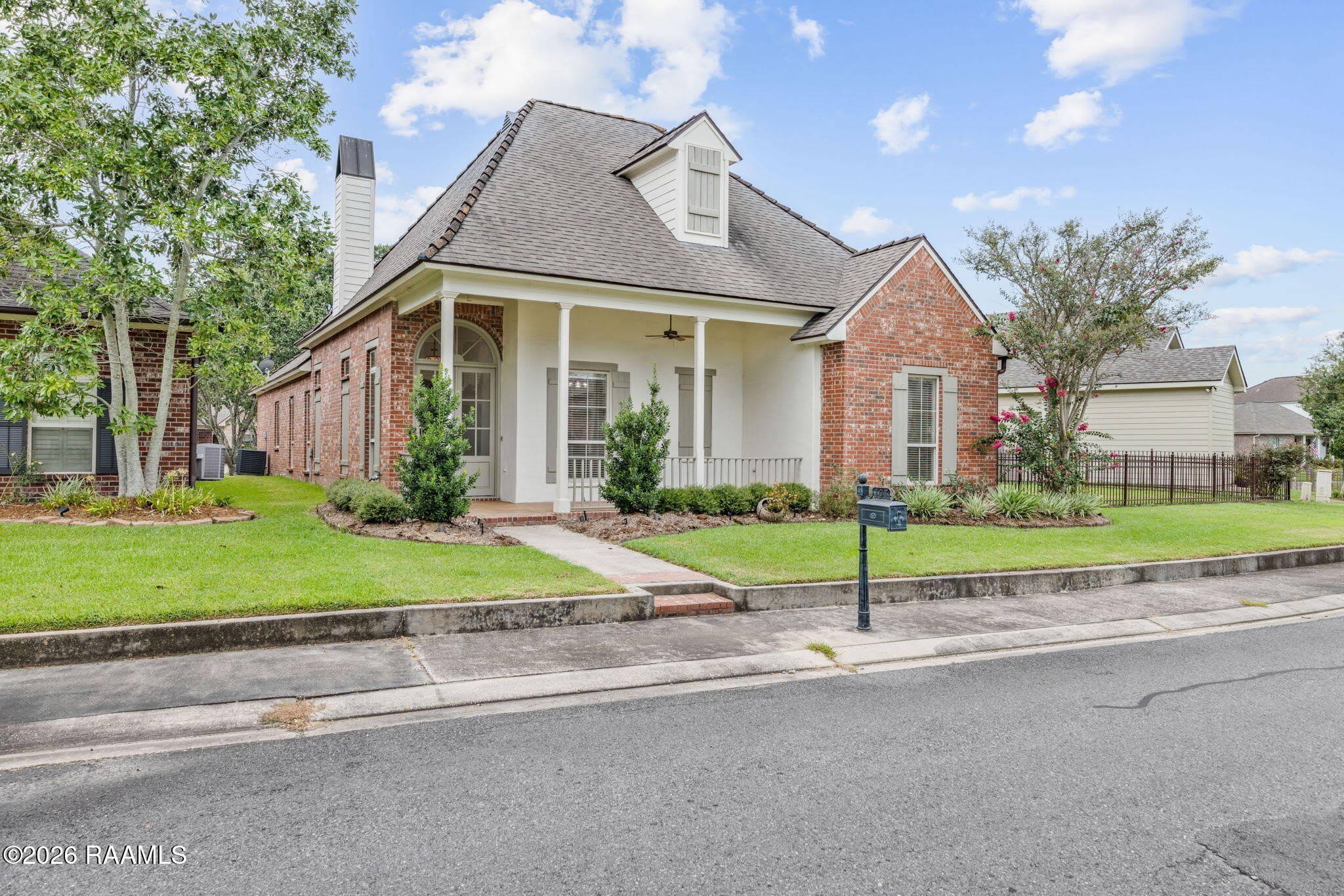 107 Saint Girons Drive – photo 2