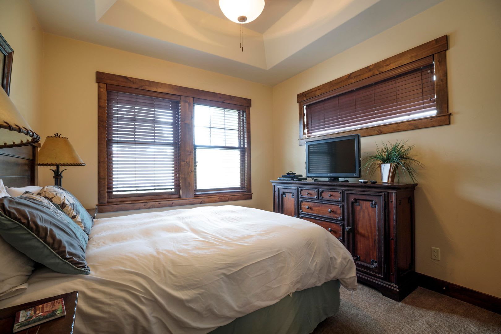 Watermark Condo – photo 4