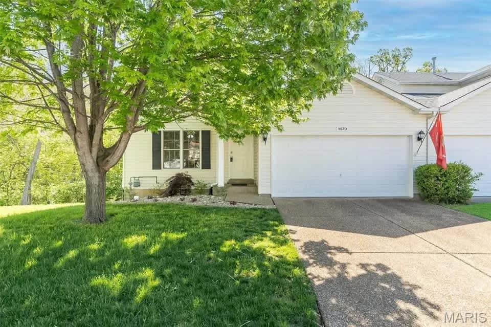 1079 Goss Ct – photo 1