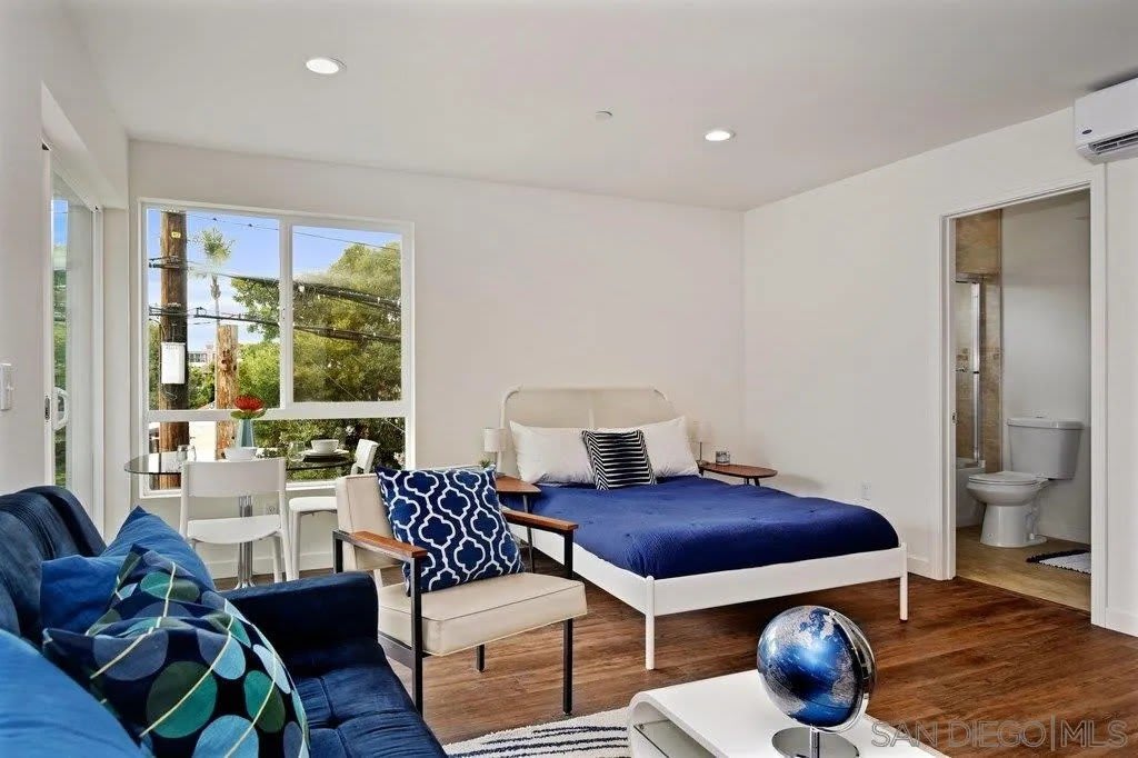 3580 4th Ave Unit C – photo 4