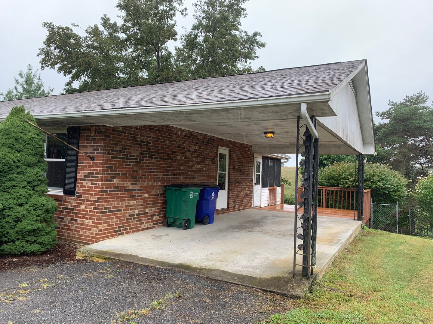 3 Bedroom, 2 Bath House – photo 3
