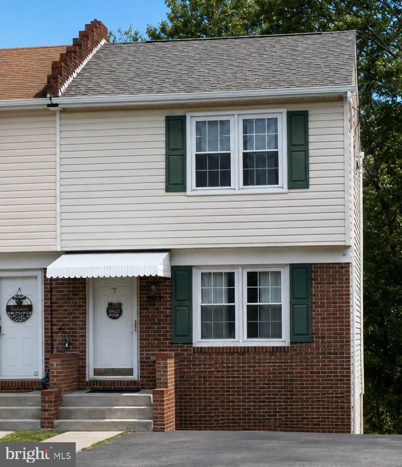 823 N SHENANDOAH Avenue – photo 1