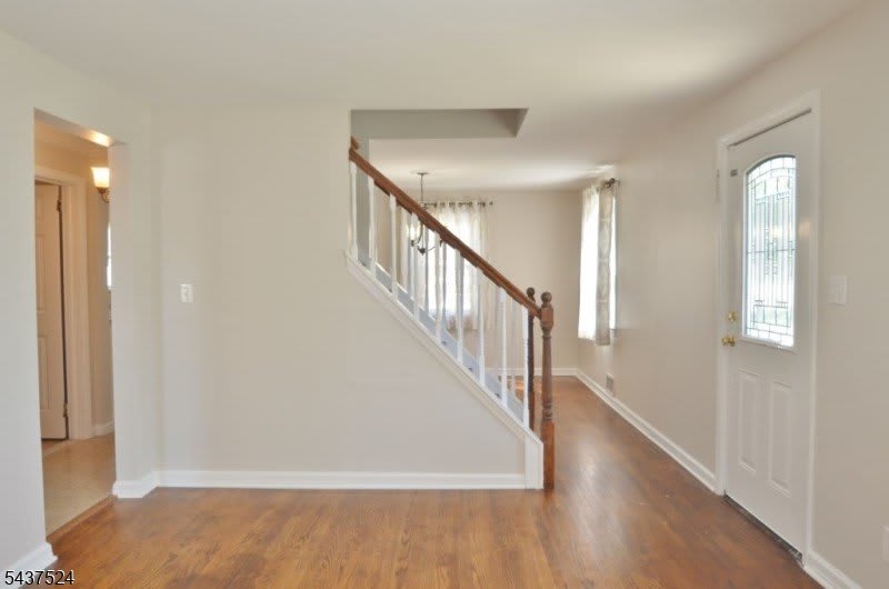 35 Troy Rd – photo 3