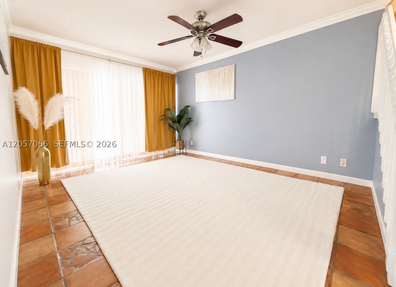 773 Crystal Lake Dr – photo 2