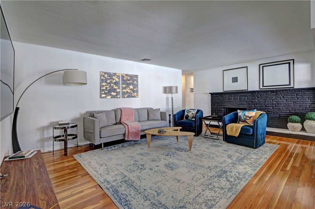 2108 S 6th Street – photo 5