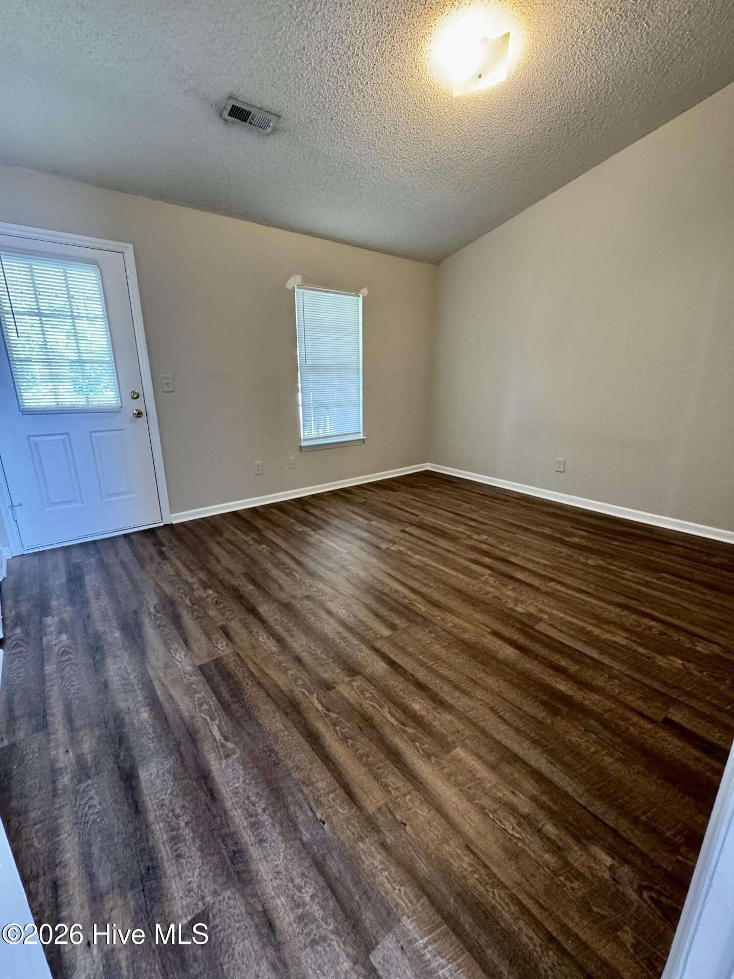 1251 Westpointe Drive – photo 5