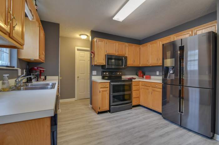 2301 North Cromwell Court – photo 4
