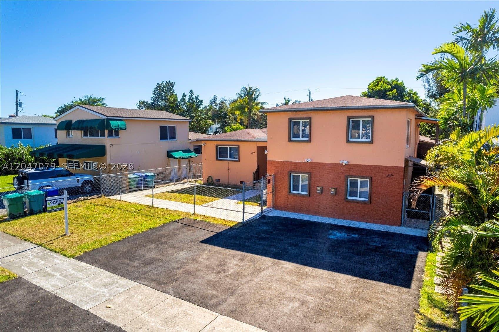 3360 SW 6th St – photo 2