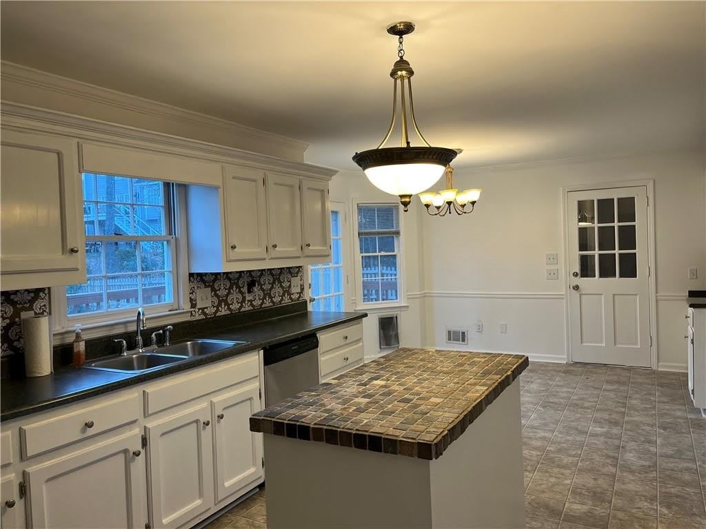 1190 Haverhill Trail – photo 4