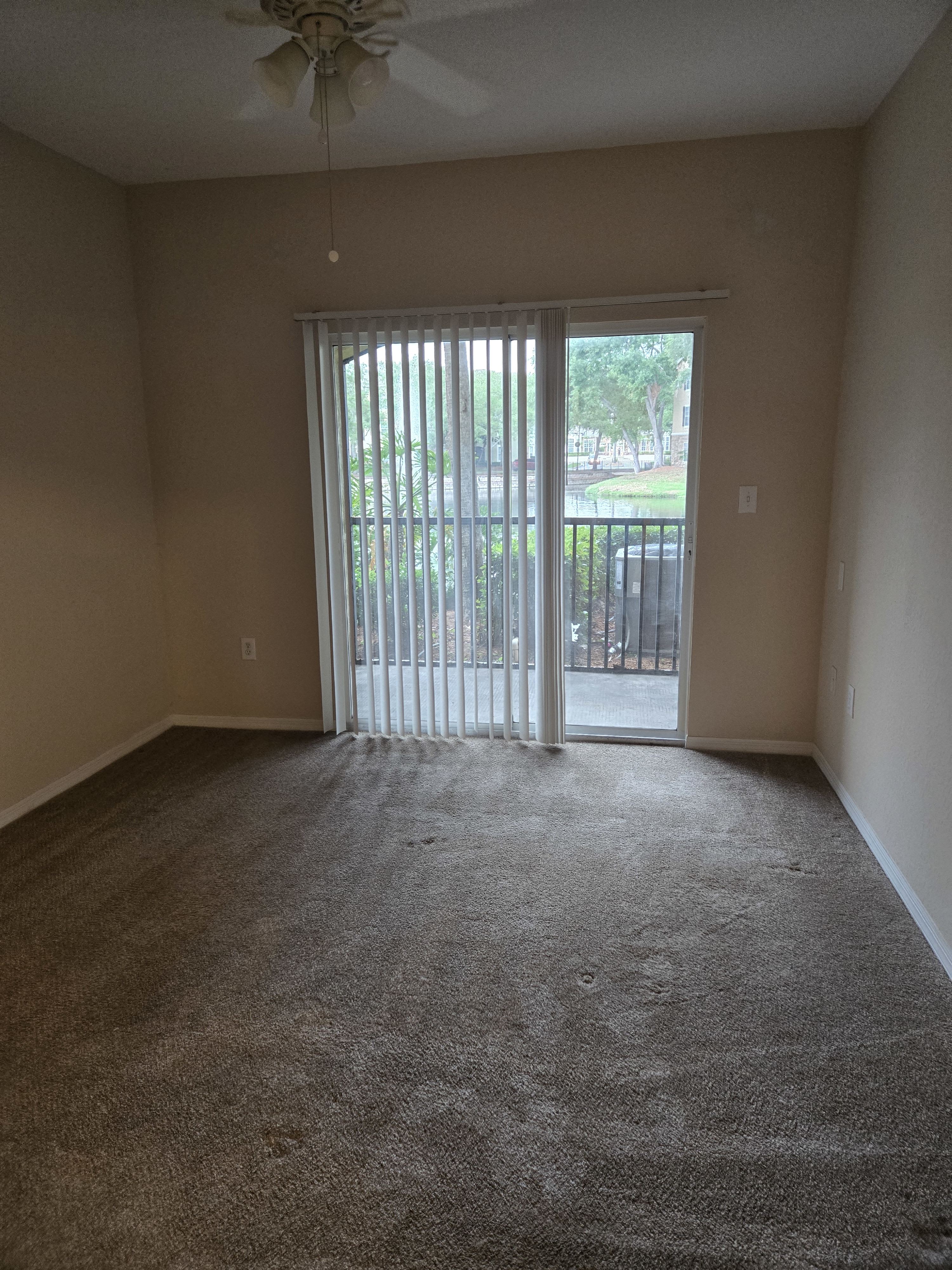 10213 Courtney Palms Boulevard 103 – photo 5