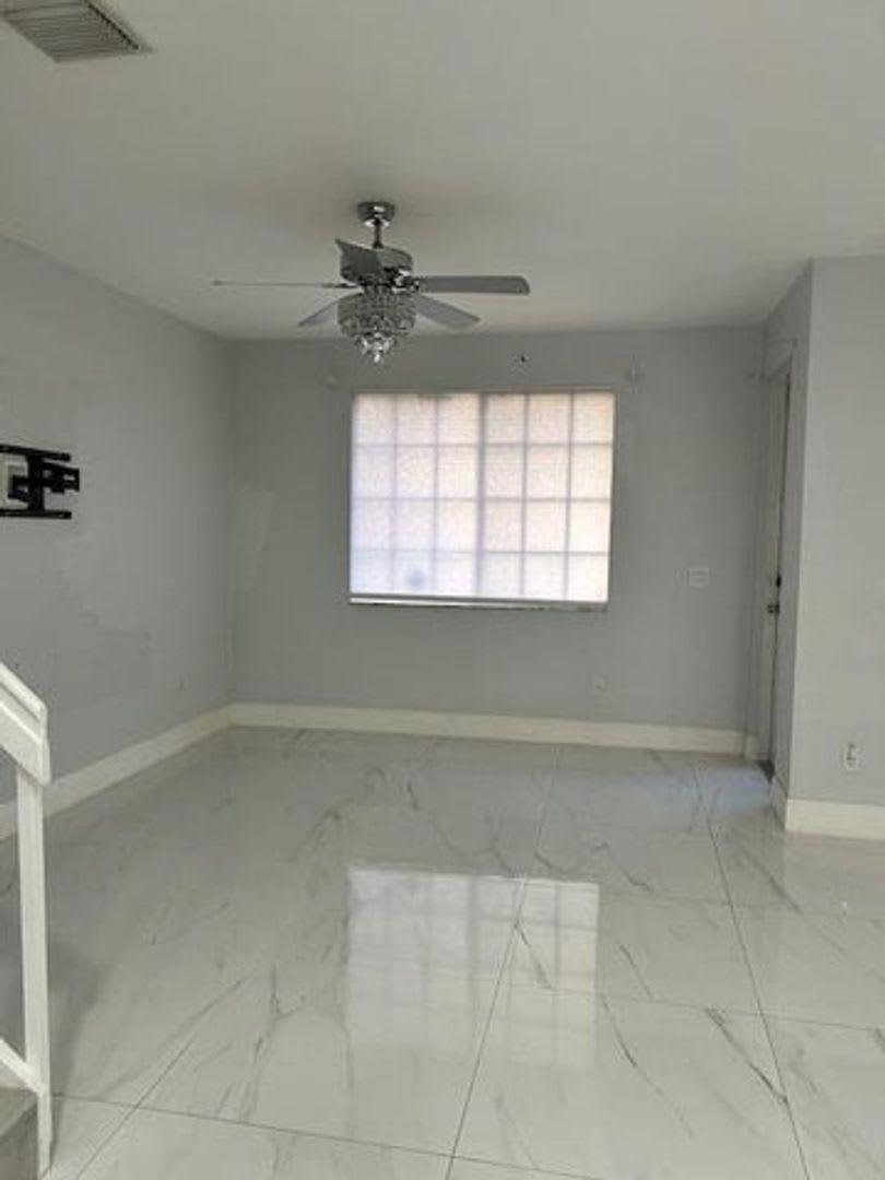 1305 Lucaya Drive, West Palm Beach, FL 33404 – photo 4
