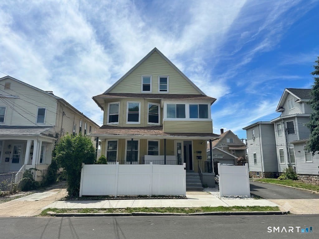 139 Whitney Avenue – photo 1
