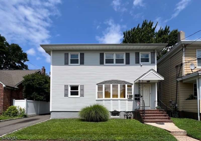 426 Miltonia St – photo 1