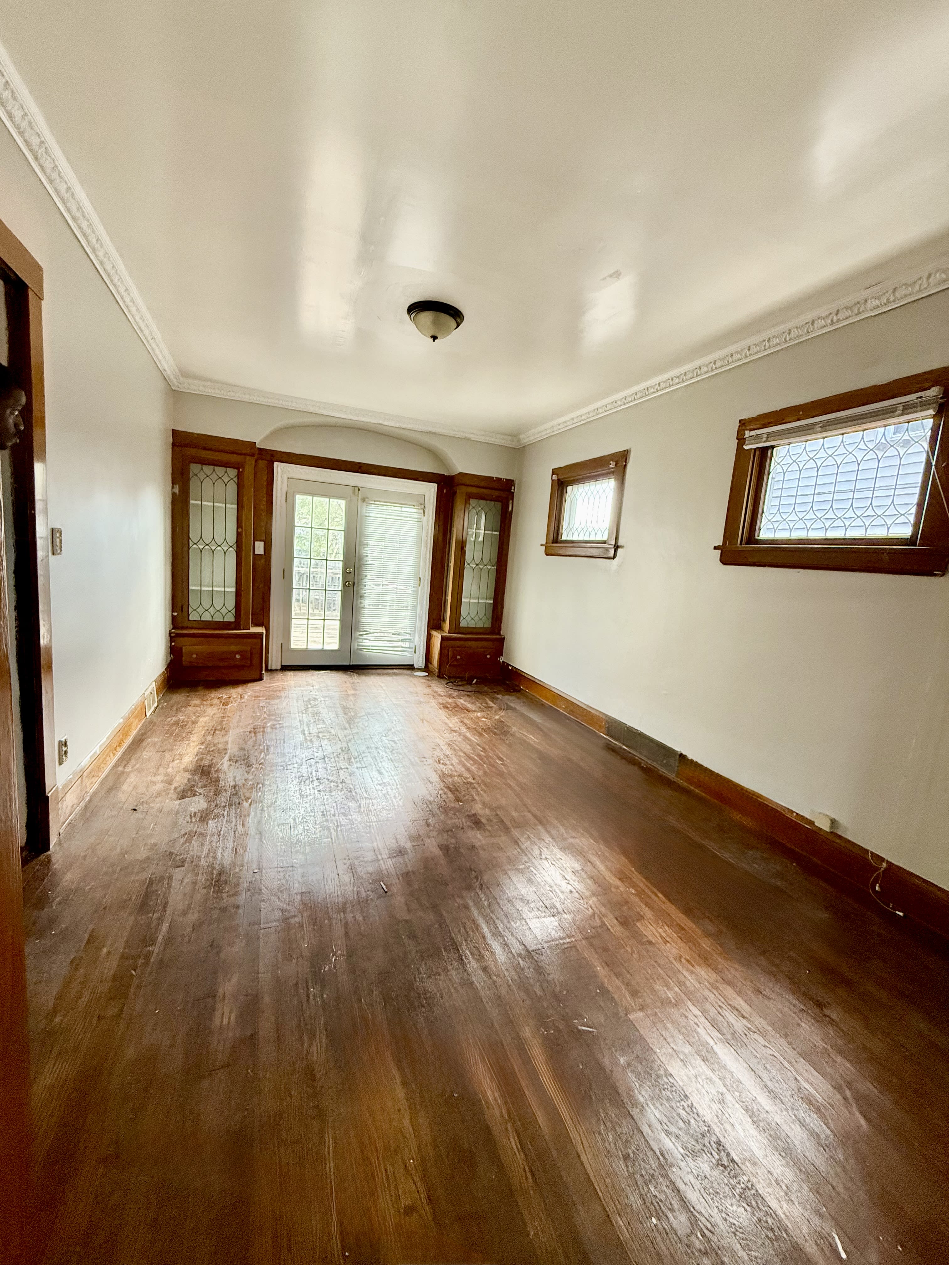 12312 Buckingham Avenue – photo 4