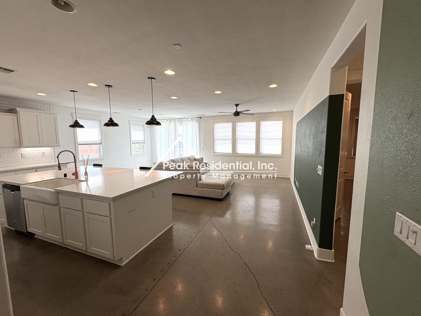 Updated 3bd/2ba Rancho Cordova House – photo 4