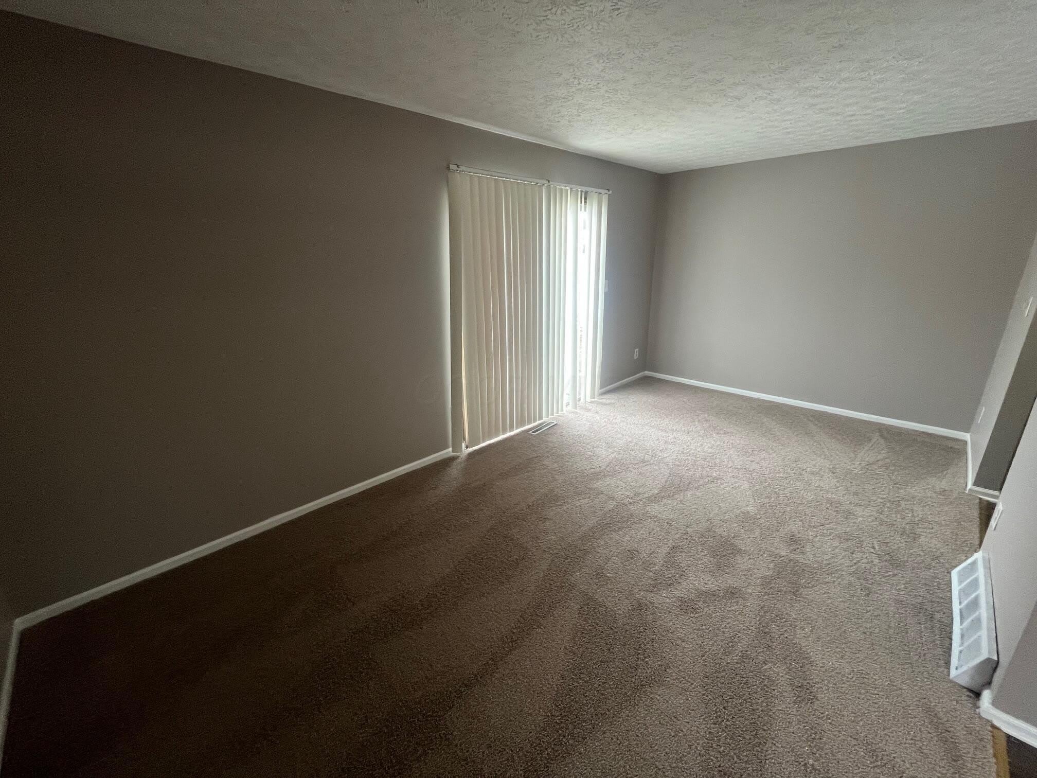 2621 Woodsedge Road – photo 3