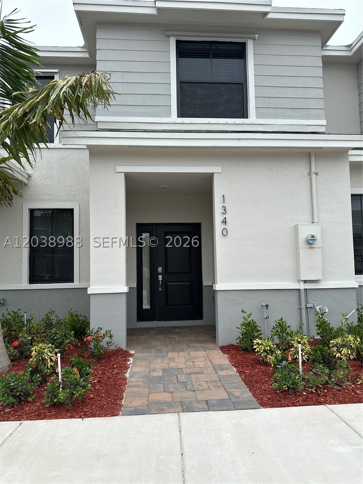 1340 Ne 3Rd Ave – photo 2