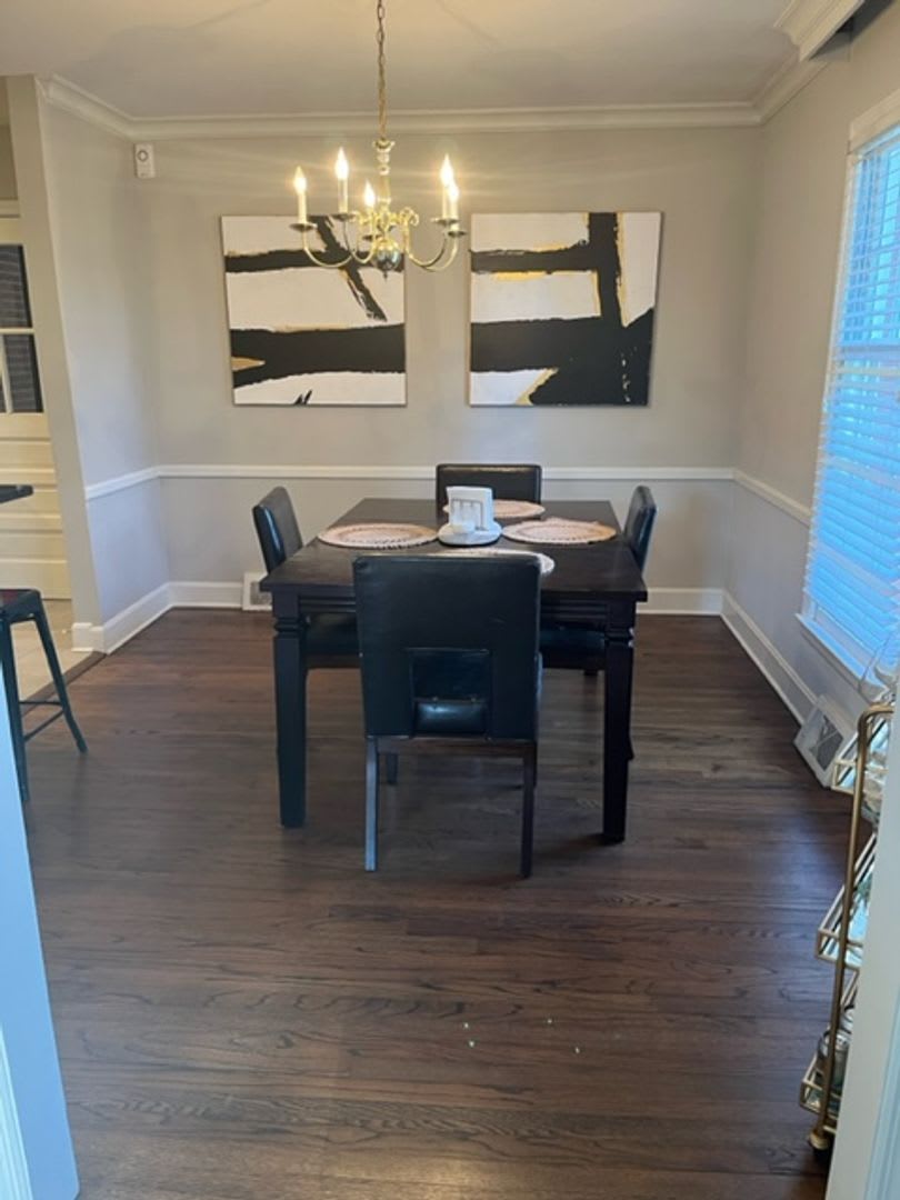 Lovely Three Bedroom Duplex in Myers Park! – photo 5