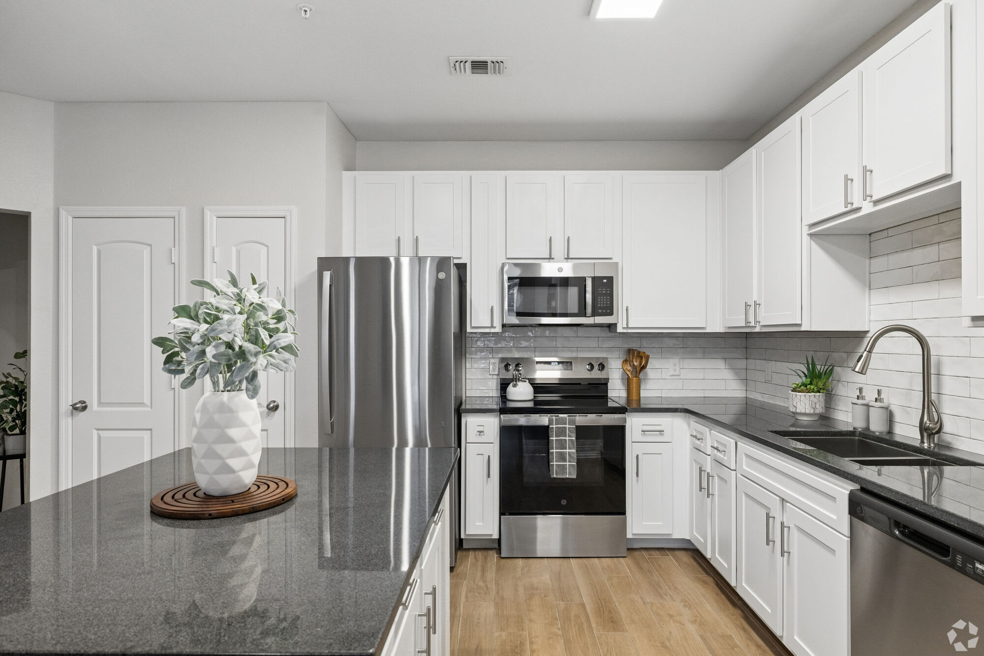Luxe1820 – photo 5
