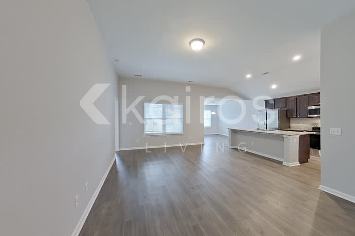 104 Saint Matthew Way – photo 3