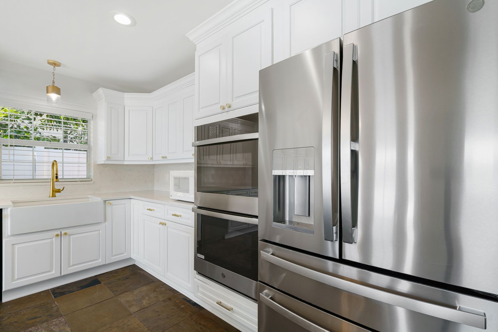 BEAUTIFUL TAMPA RESIDENCE FOR RENT – photo 3