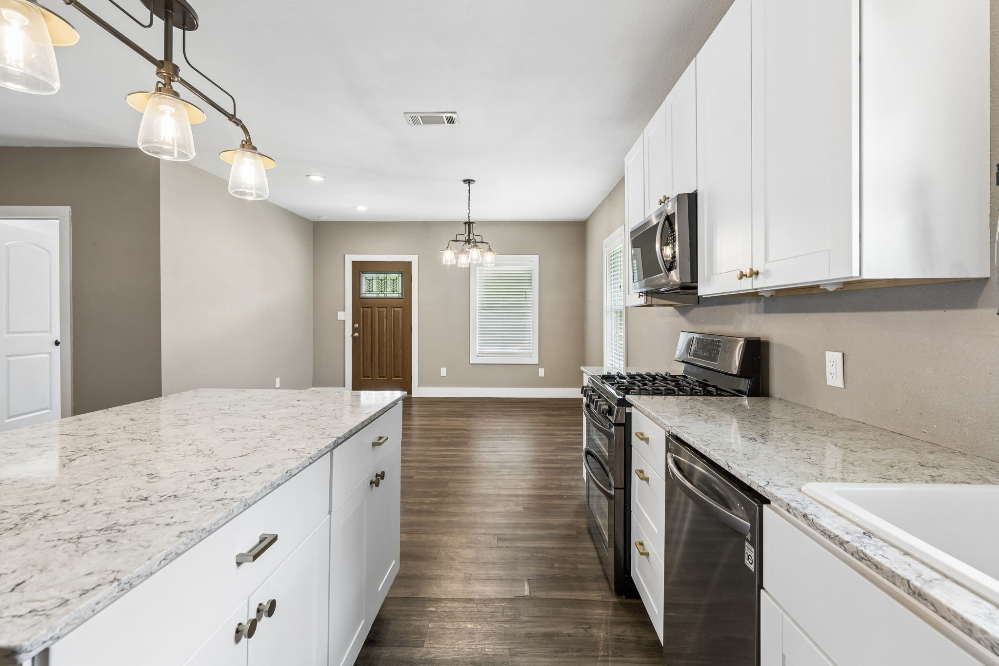 414 Main Street – photo 5