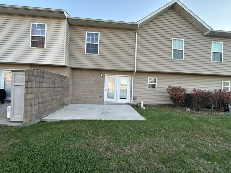 1009 Hot Point Commons – photo 4