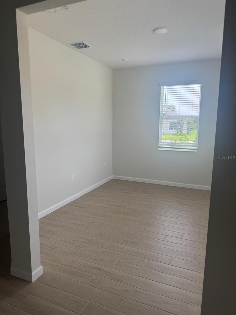 564 Pothos Street – photo 2