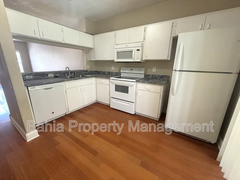6235 Bayside Key Dr – photo 5
