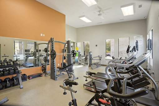 Washington Apartments – photo 3