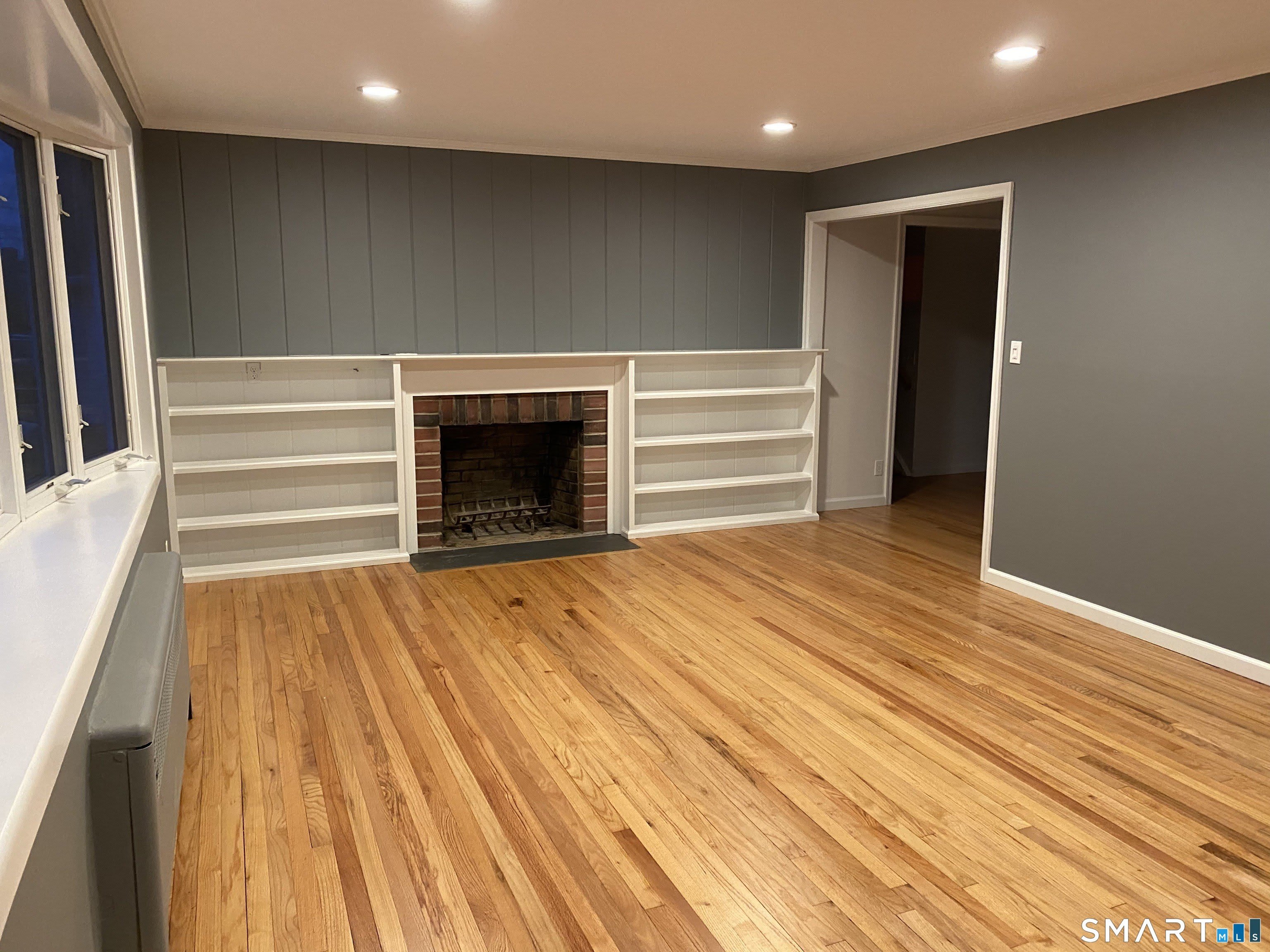 61 Kenilworth Drive W – photo 2