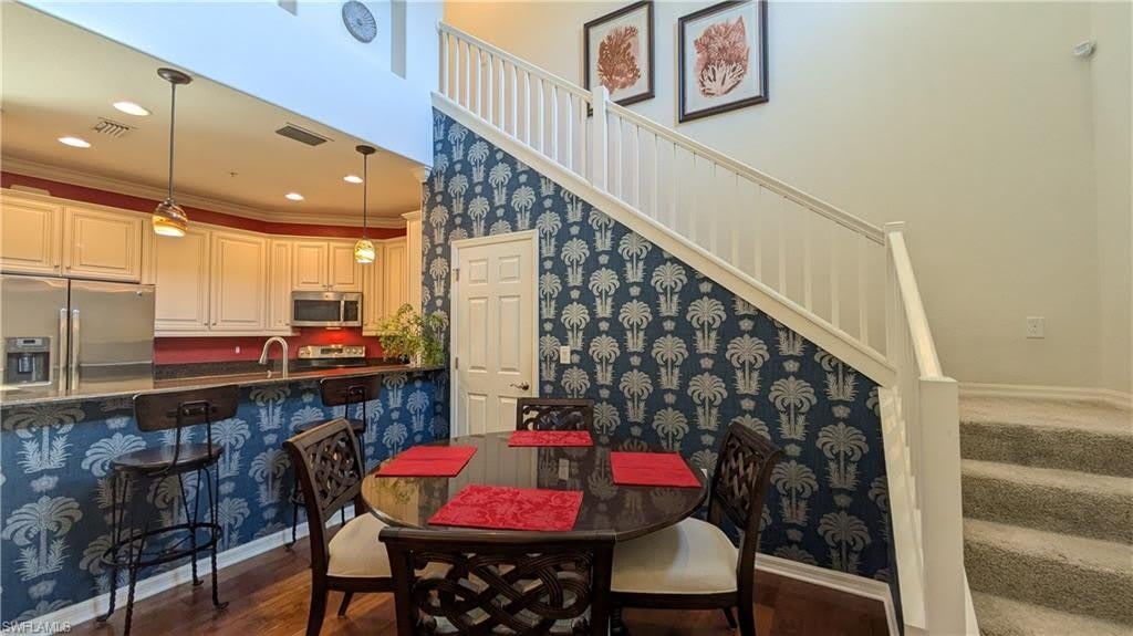 9055 Capistrano St N – photo 4