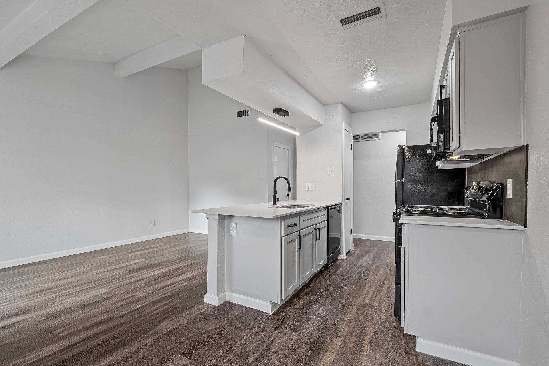Oakline Apartments – photo 4