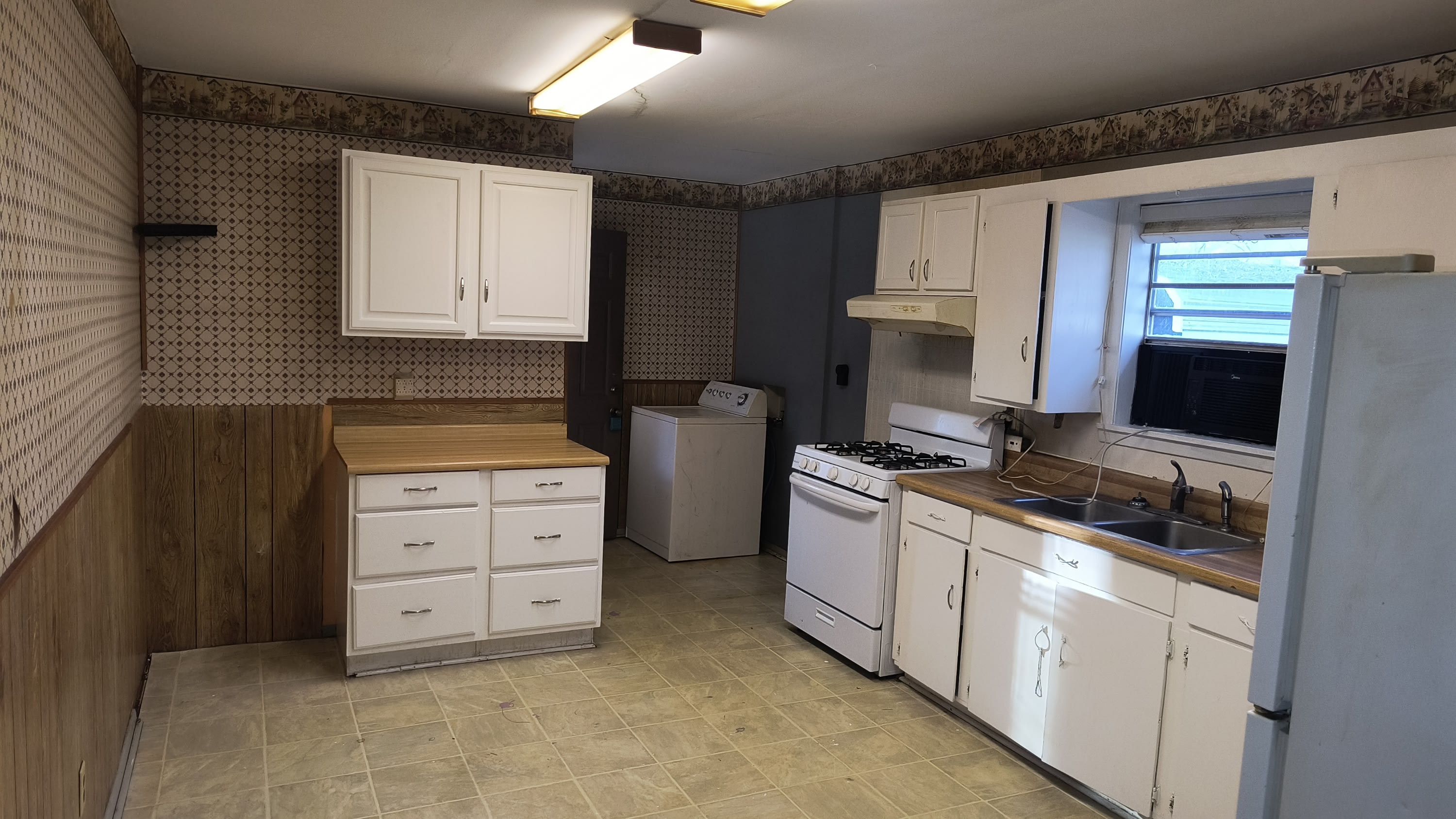 5907 Windham Ave. – photo 1