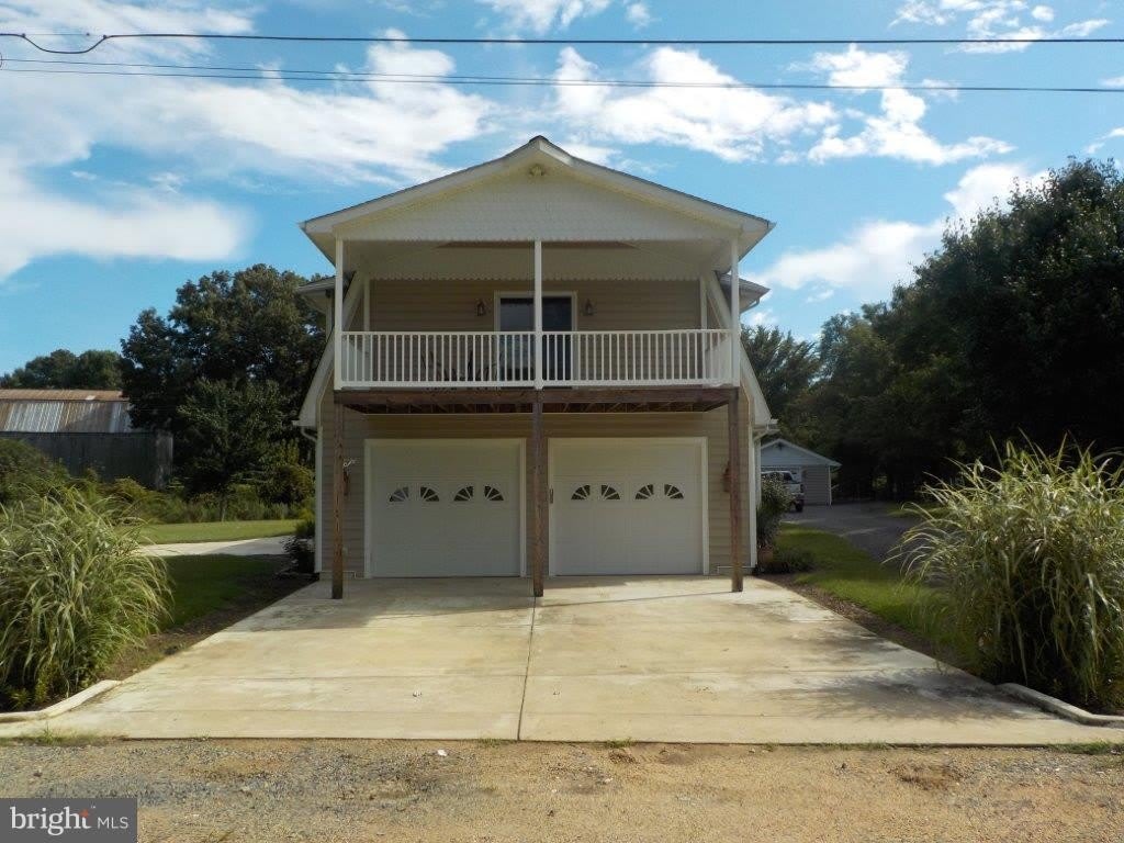 21210 BERNIE LAWRENCE Lane – photo 2