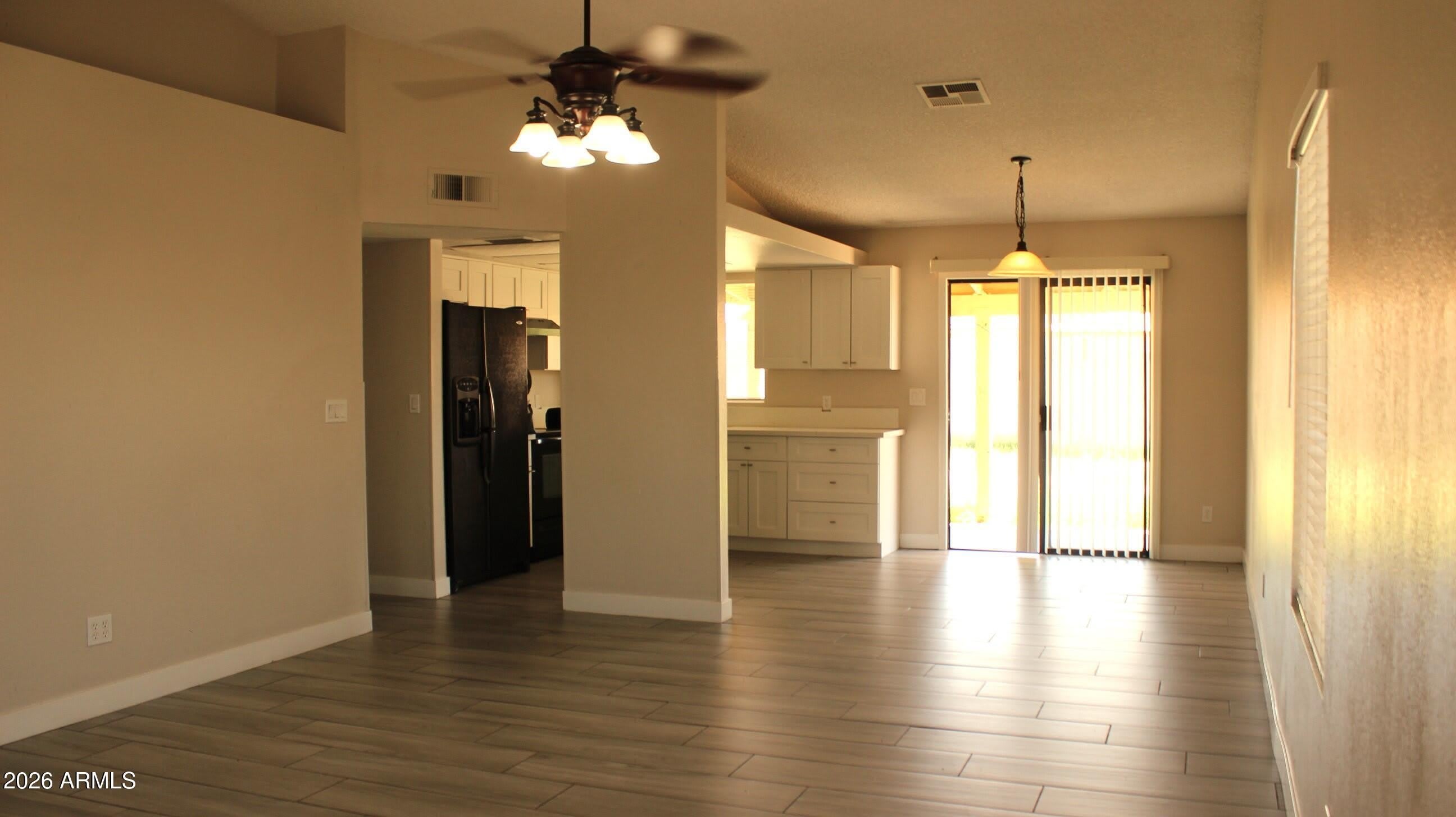 5425 N 74 Drive – photo 4