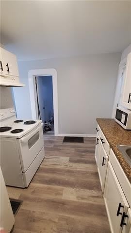 1418 BEHRMAN Avenue – photo 4