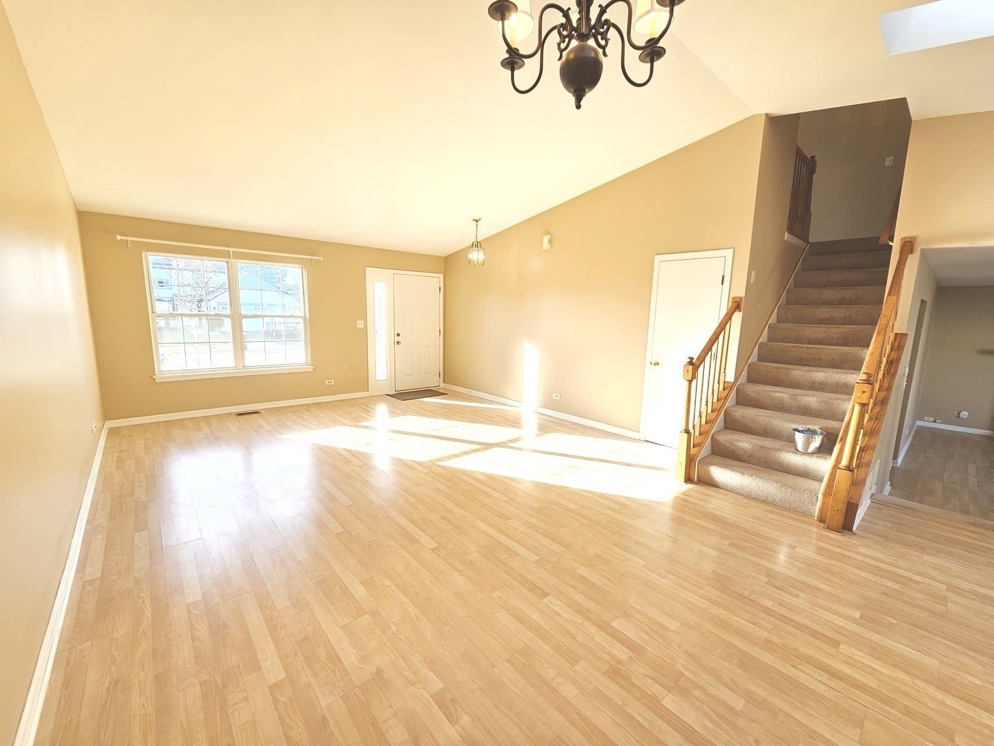 2315 N MEADOWS Lane – photo 4