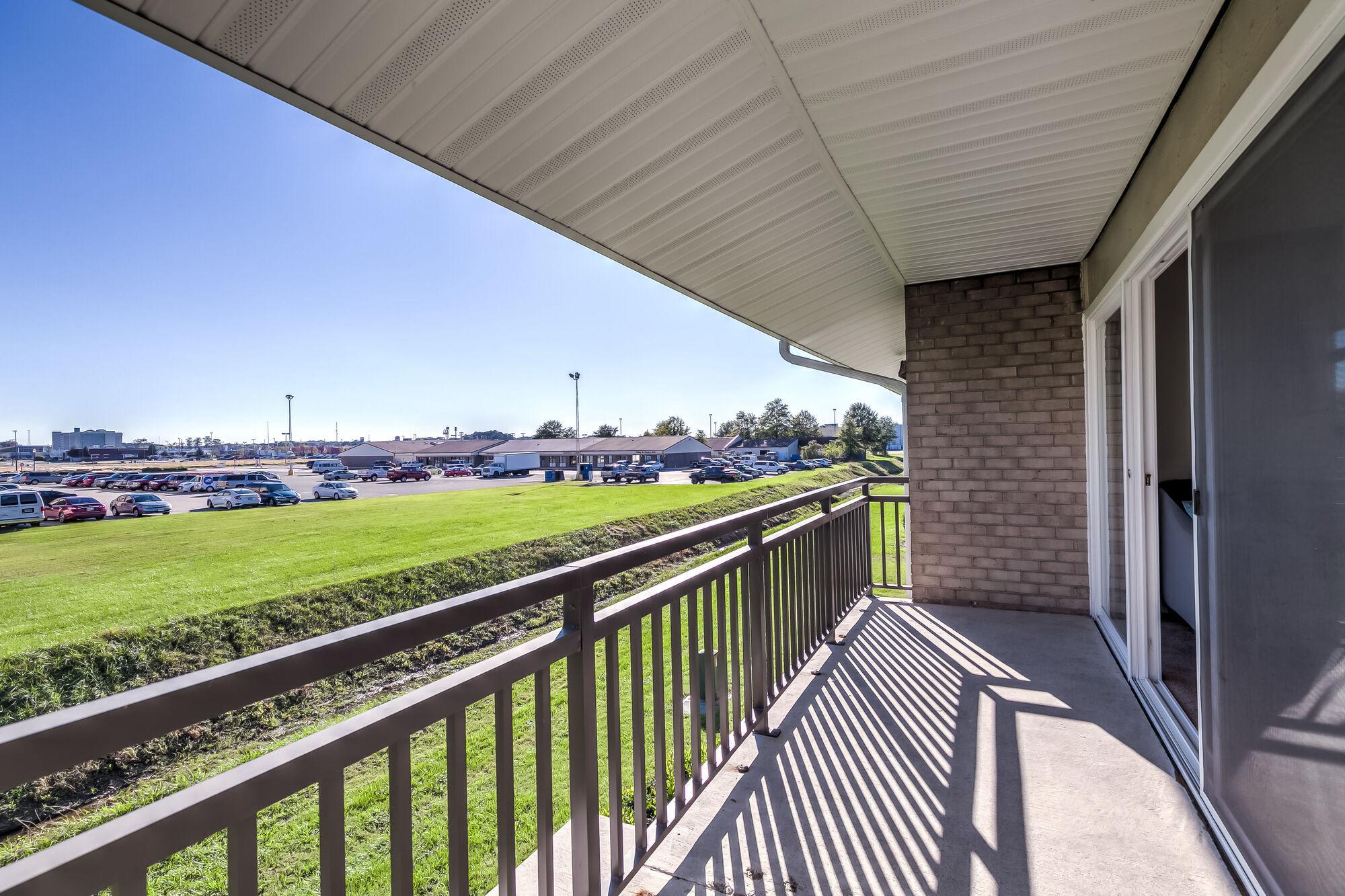 Peninsula Grove Apartments at Town Center – photo 5