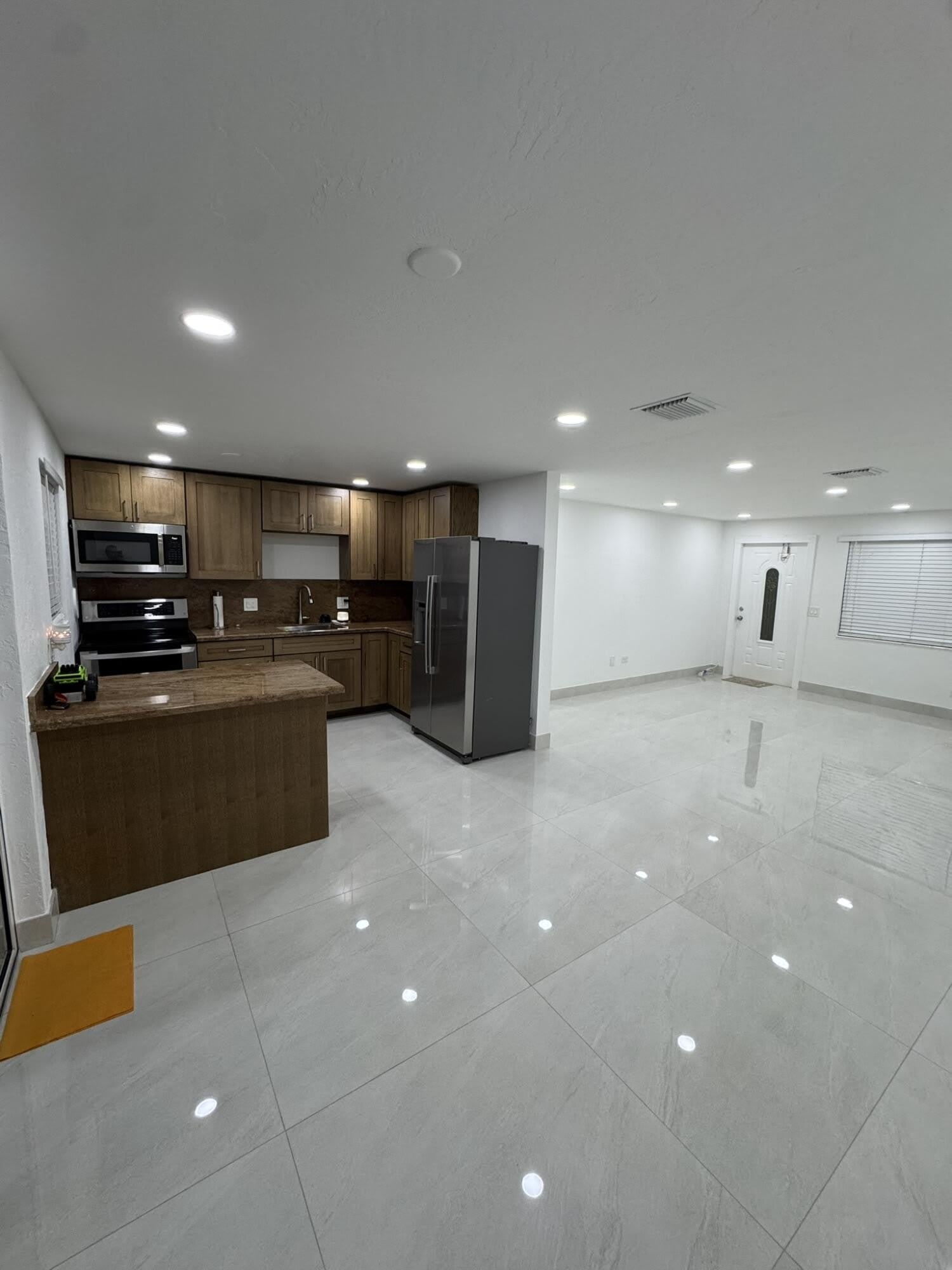 664 Colson Drive – photo 4